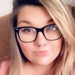 Meet your Posher, Alexandra